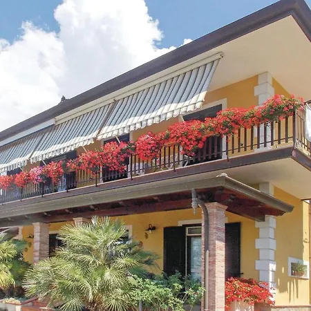 דירה Casa Mirella קסטלבאטה