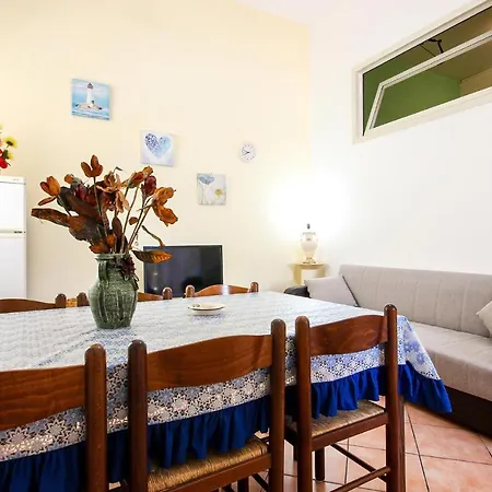 Casa Mirella דירה *